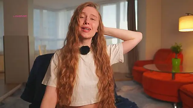 SharaNewbern online show from 04-17-26, 02:09