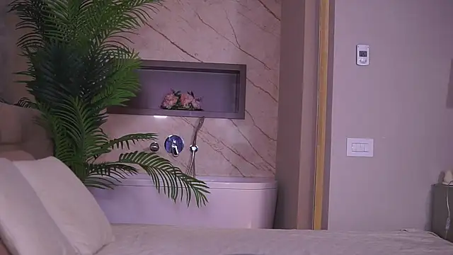 BiancaCain online show from 03-26-26, 01:42