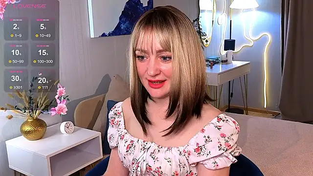 Oliiviaa  online show from 02-18-26, 08:22