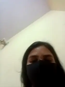 Mahira-- online show from 03-29-26, 09:33