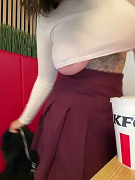 TattooGirlAlia online show from 02-04-26, 07:58