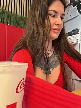 TattooGirlAlia online show from 04-02-26, 07:15