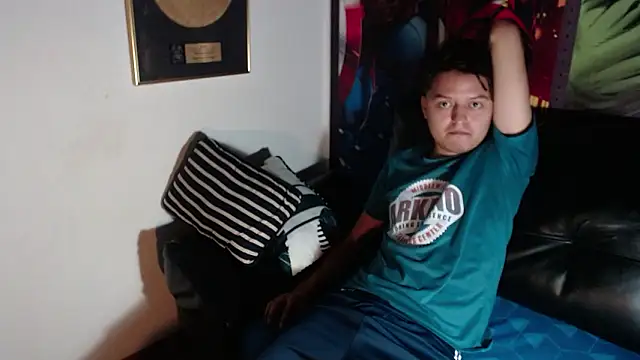 Snapshot of Kevin_Charless chatting on 02-28-26, 11:43 Kevin Charless online show from 02-28-26, 11:43