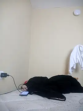 Mlo69 online show from 04-17-26, 05:27