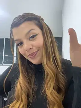 Snapshot of aryanseducao chatting on 02-11-26, 01:05 aryanseducao online show from 02-11-26, 01:05