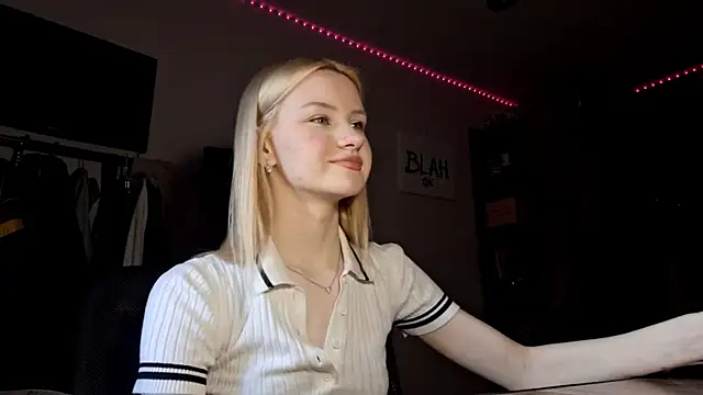 ChongTreece online show from 02-12-26, 05:07