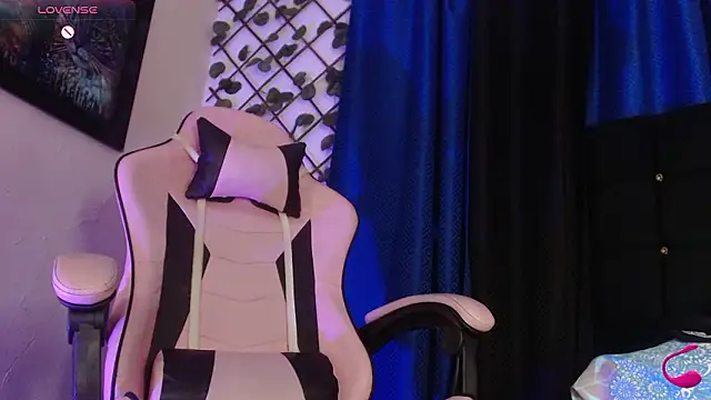 charlotte brawn online show from 03-03-26, 01:07