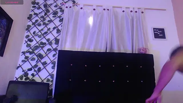 charlotte brawn online show from 03-29-26, 01:13