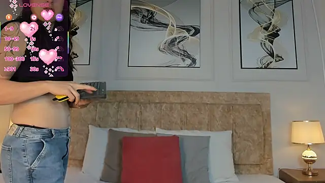 Snapshot of hanna_daze chatting on 02-19-26, 11:29 hanna daze online show from 02-19-26, 11:29