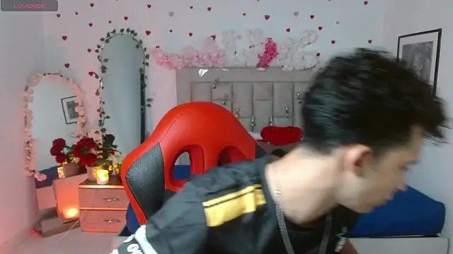 Caius fox online show from 04-05-26, 11:28