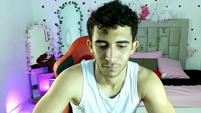 Caius fox online show from 04-12-26, 01:25