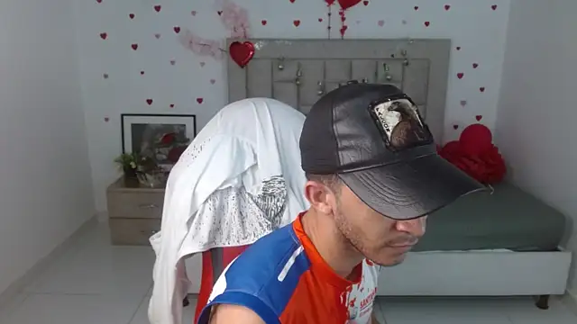 Snapshot of Caius_fox chatting on 02-28-26, 11:10 Caius fox online show from 02-28-26, 11:10