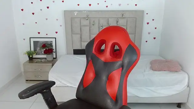 Caius fox online show from 03-30-26, 01:23