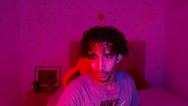 Caius fox online show from 03-19-26, 11:32