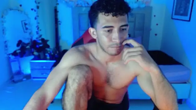 Caius fox online show from 04-01-26, 01:41