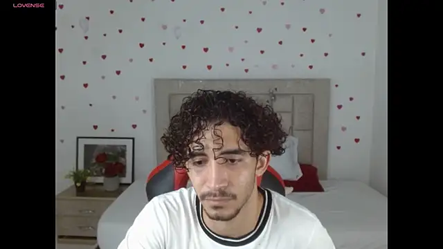 Caius fox online show from 03-22-26, 11:23