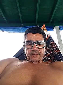 dilduarte26 online show from 04-14-26, 04:34