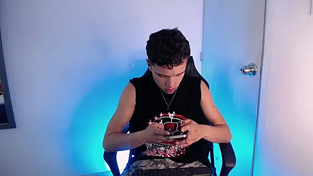 Dominik Souza online show from 04-06-26, 08:32