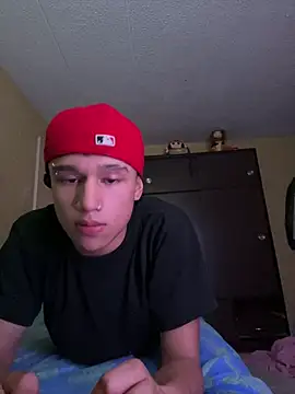 Snapshot of Dominik_Souza chatting on 02-07-26, 04:31 Dominik Souza online show from 02-07-26, 04:31