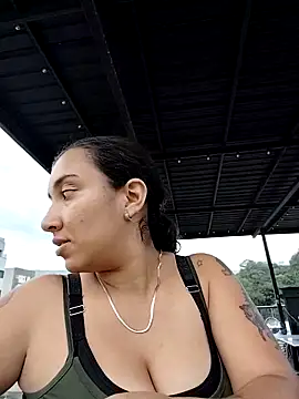 Robin H00t 2 online show from 04-12-26, 09:40