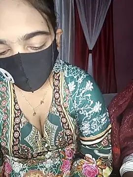 Snapshot of Ms-Nusrat chatting on 02-08-26, 11:30 Ms-Nusrat online show from 02-08-26, 11:30