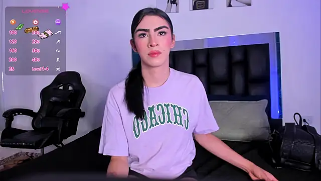 Isabella Moon9 online show from 06-26-26, 11:38