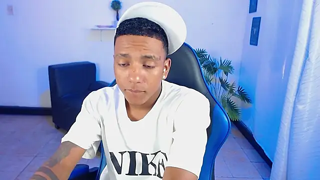 ostinn18 online show from 03-20-26, 02:40