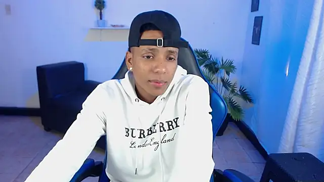 ostinn18 online show from 03-13-26, 02:11