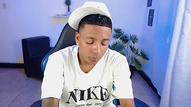 ostinn18 online show from 03-16-26, 02:32