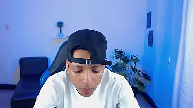 ostinn18 online show from 03-04-26, 02:03