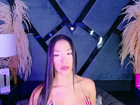 KylieWhitee online show from 02-16-26, 01:43