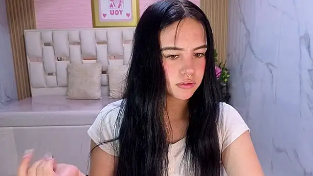 sarita 09 s online show from 06-17-26, 02:55