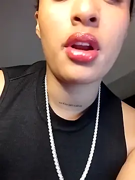 Snapshot of Churitos69 chatting on 02-21-26, 03:19 Churitos69 online show from 02-21-26, 03:19