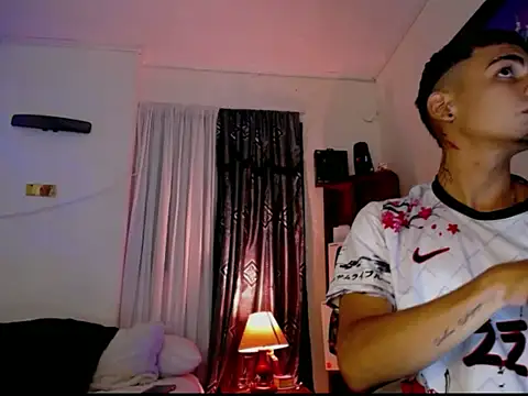 tiancam online show from 02-05-26, 01:45