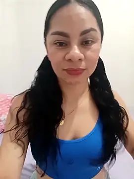 Snapshot of luna_pinky chatting on 02-03-26, 06:46 luna pinky online show from 02-03-26, 06:46