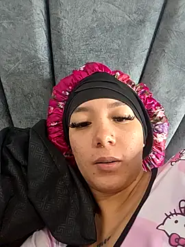 alaia princess online show from 04-24-26, 07:43