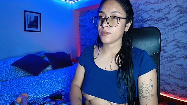 Camila IRoose online show from 02-15-26, 04:35