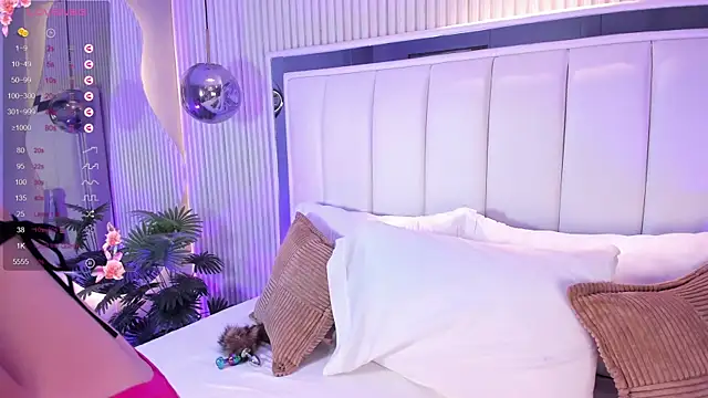 ViolettaColinss online show from 02-23-26, 11:33