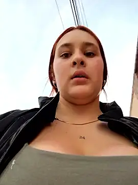 Snapshot of katty_42 chatting on 02-12-26, 10:20 katty 42 online show from 02-12-26, 10:20