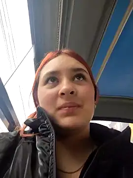 Snapshot of katty_42 chatting on 02-14-26, 01:00 katty 42 online show from 02-14-26, 01:00