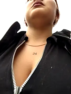 Snapshot of katty_42 chatting on 02-20-26, 09:39 katty 42 online show from 02-20-26, 09:39