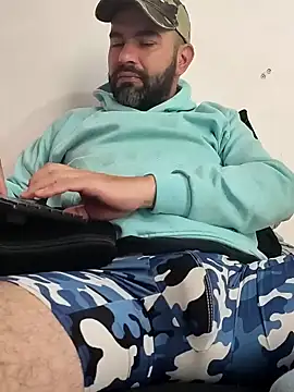 hairyandbigmann online show from 04-02-26, 08:15