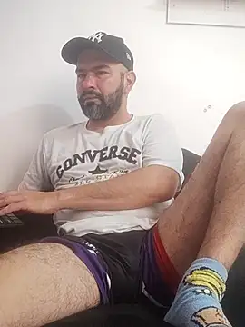 hairyandbigmann online show from 02-02-26, 03:22