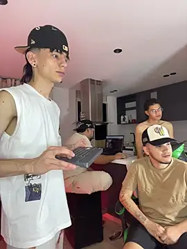 TheBatMansion online show from 03-15-26, 04:19