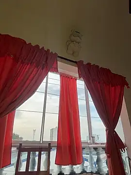 Snapshot of mariana_doll2 chatting on 02-10-26, 08:52 mariana doll2 online show from 02-10-26, 08:52