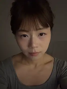 Snapshot of Nana-3 chatting on 04-12-26, 03:48 Nana-3 online show from 04-12-26, 03:48