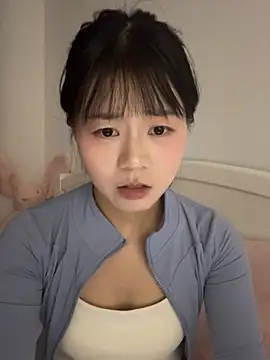 Snapshot of Nana-3 chatting on 03-17-26, 03:26 Nana-3 online show from 03-17-26, 03:26