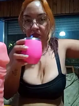 Snapshot of kuramaqueen chatting on 03-31-26, 05:53 kuramaqueen online show from 03-31-26, 05:53