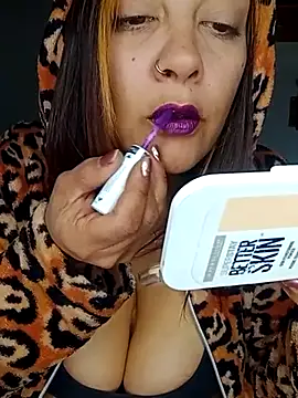 kuramaqueen online show from 06-26-26, 03:45