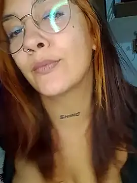 kuramaqueen online show from 06-17-26, 04:01